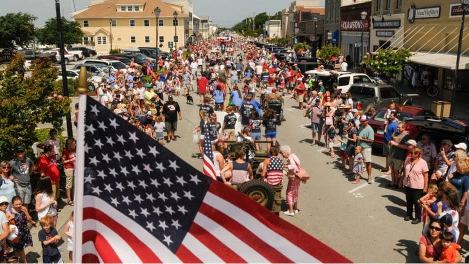Beaufort's Fourth of July Parade Brings Historic Front Street to Life! Event